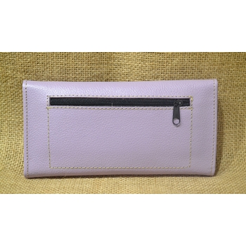 Portfel duży skórzany fioletowy z kwiatowym kolorowym haftem .